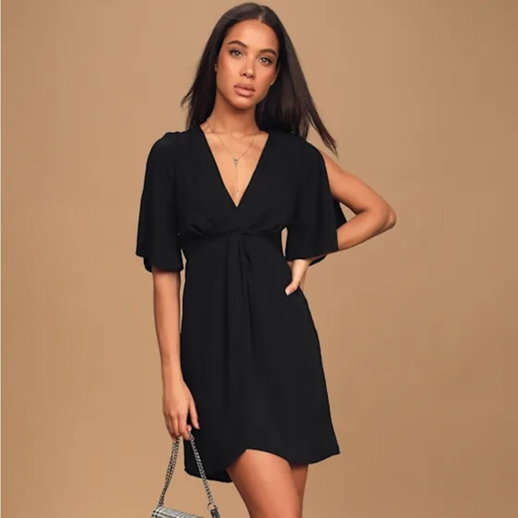 Lulus Dresses & Skirts - Lulu’s with this kiss black flutter sleeve mini dress